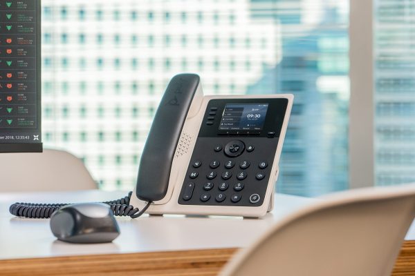 Poly Edge E220 IP Desk Phone 1